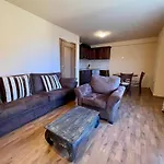 Private Next To Bellevue * Μπάνσκο
