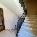 Διαμέρισμα Private Next To Bellevue *
