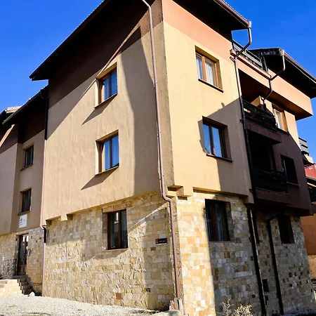 Private Next To Bellevue Διαμέρισμα *