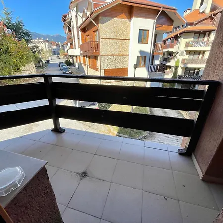 Private Next To Bellevue