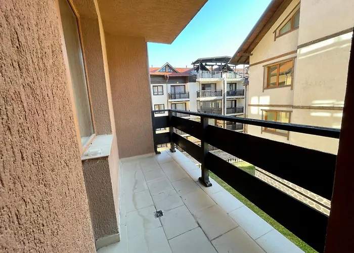 Private Next To Bellevue Апартамент Банско